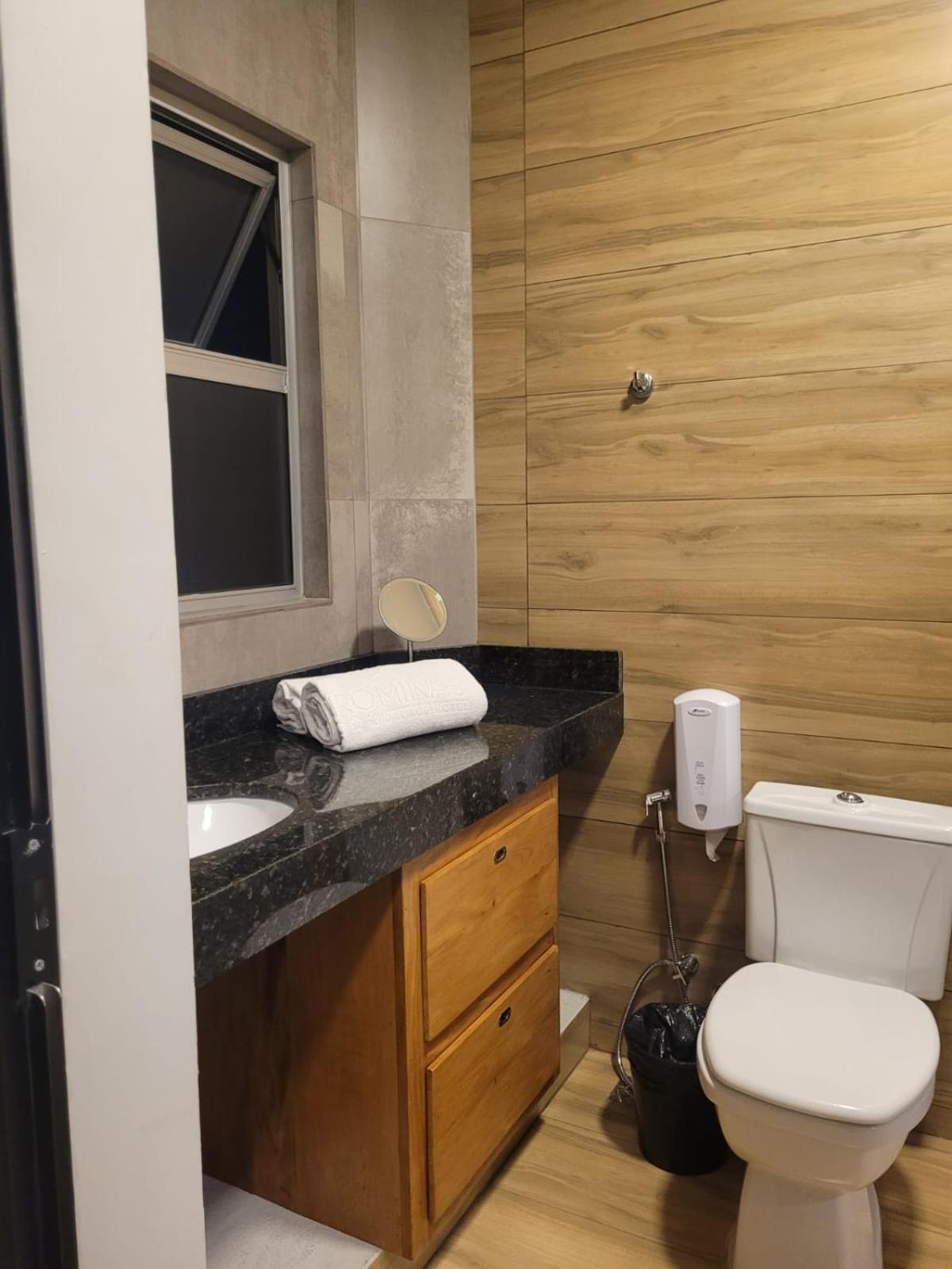 California Suites Belo Horizonte Eksteriør bilde
